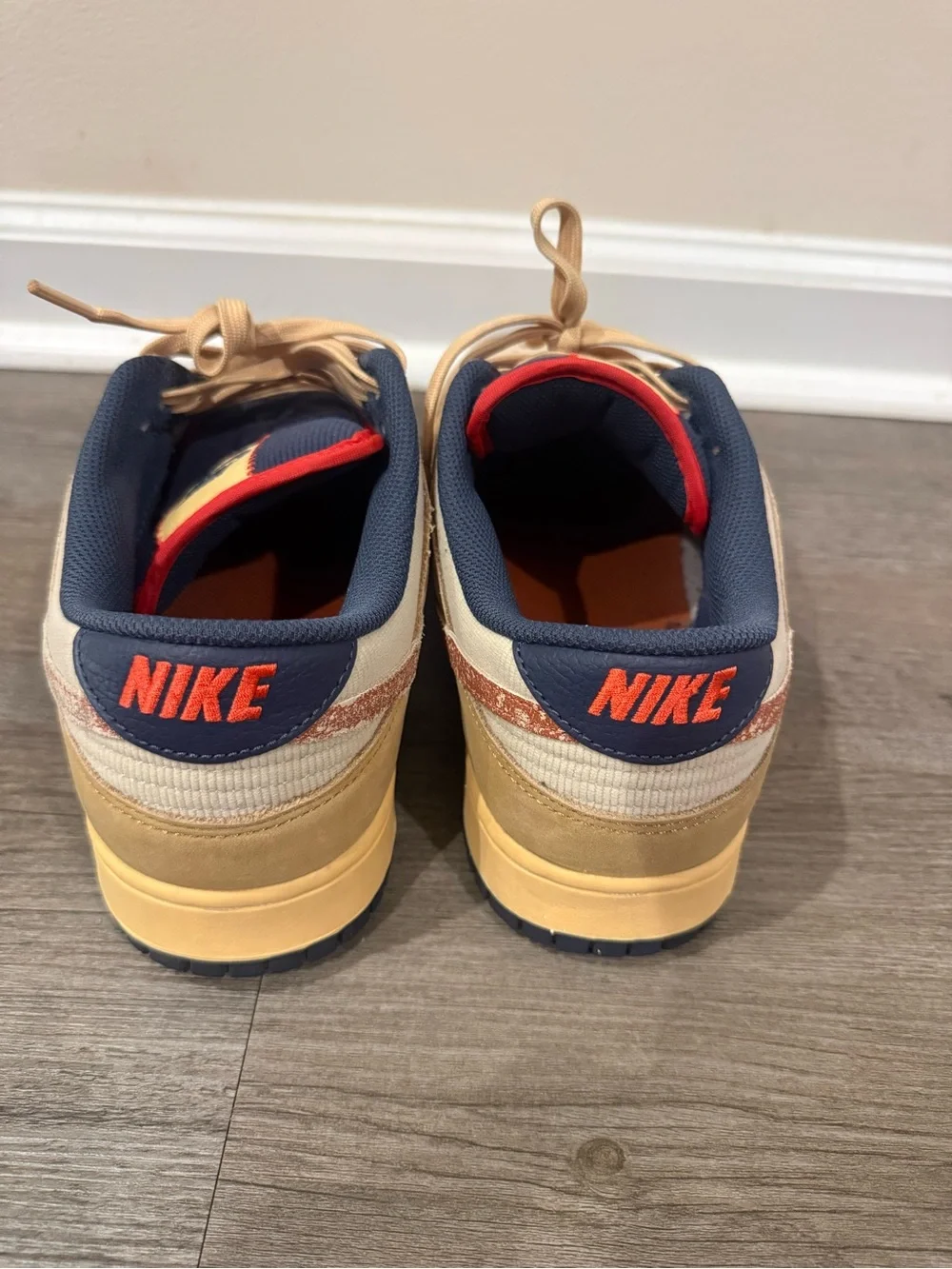 Nike low top